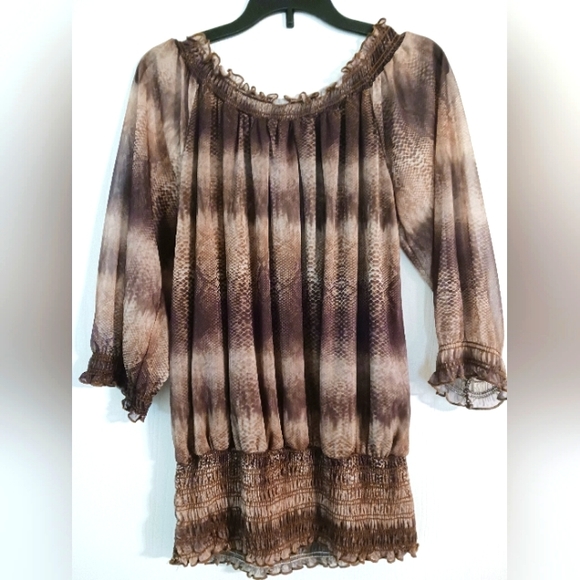 Cha Cha Vente Boho top Sheer sleeves Snake print Ruched hemline sz PS  Office - Picture 3 of 6